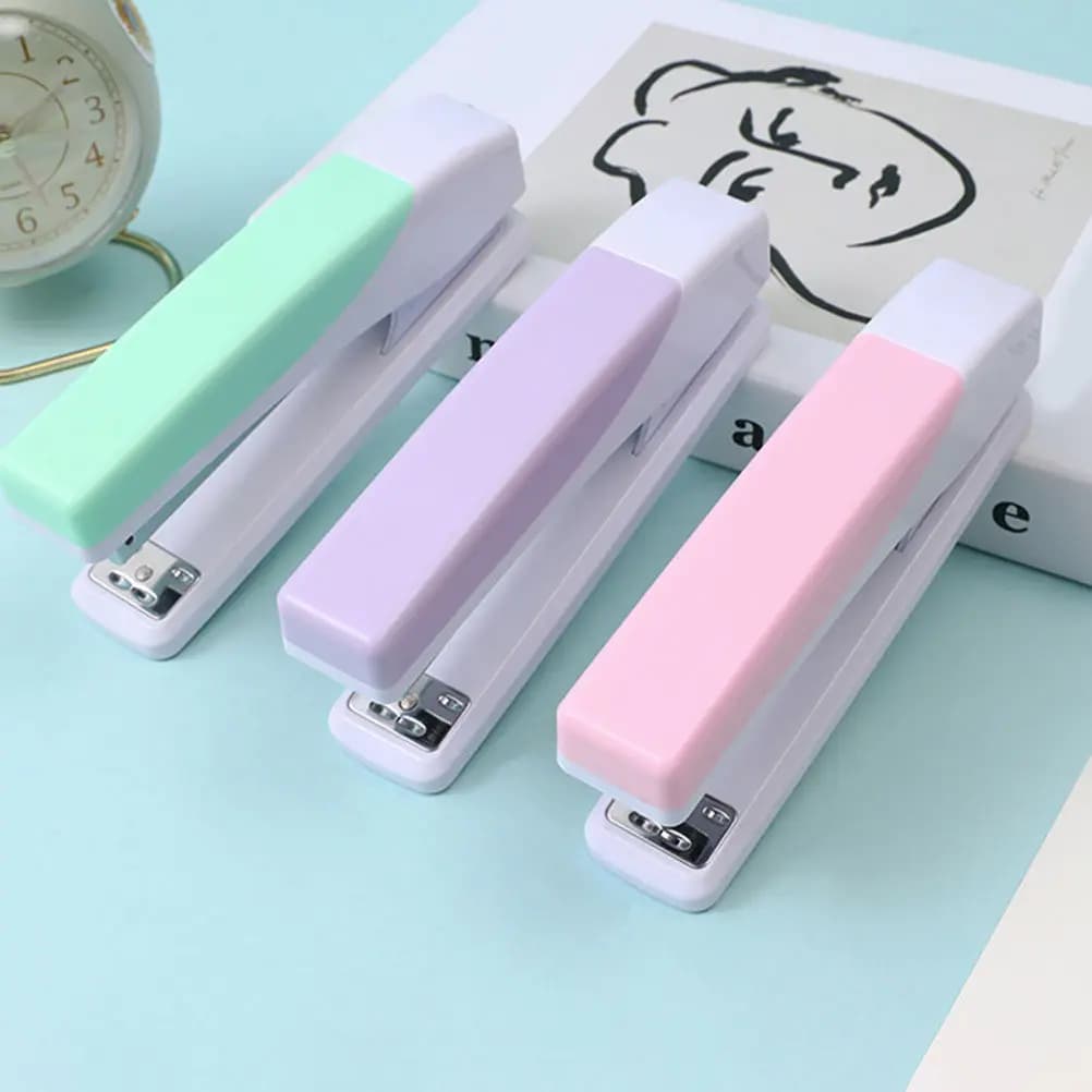 Cucitrice Manuale Bicolore a Grande Capacità con Molla, per Ufficio, Casa e Scuola, Portatile e Multifunzione, Salva Lavoro