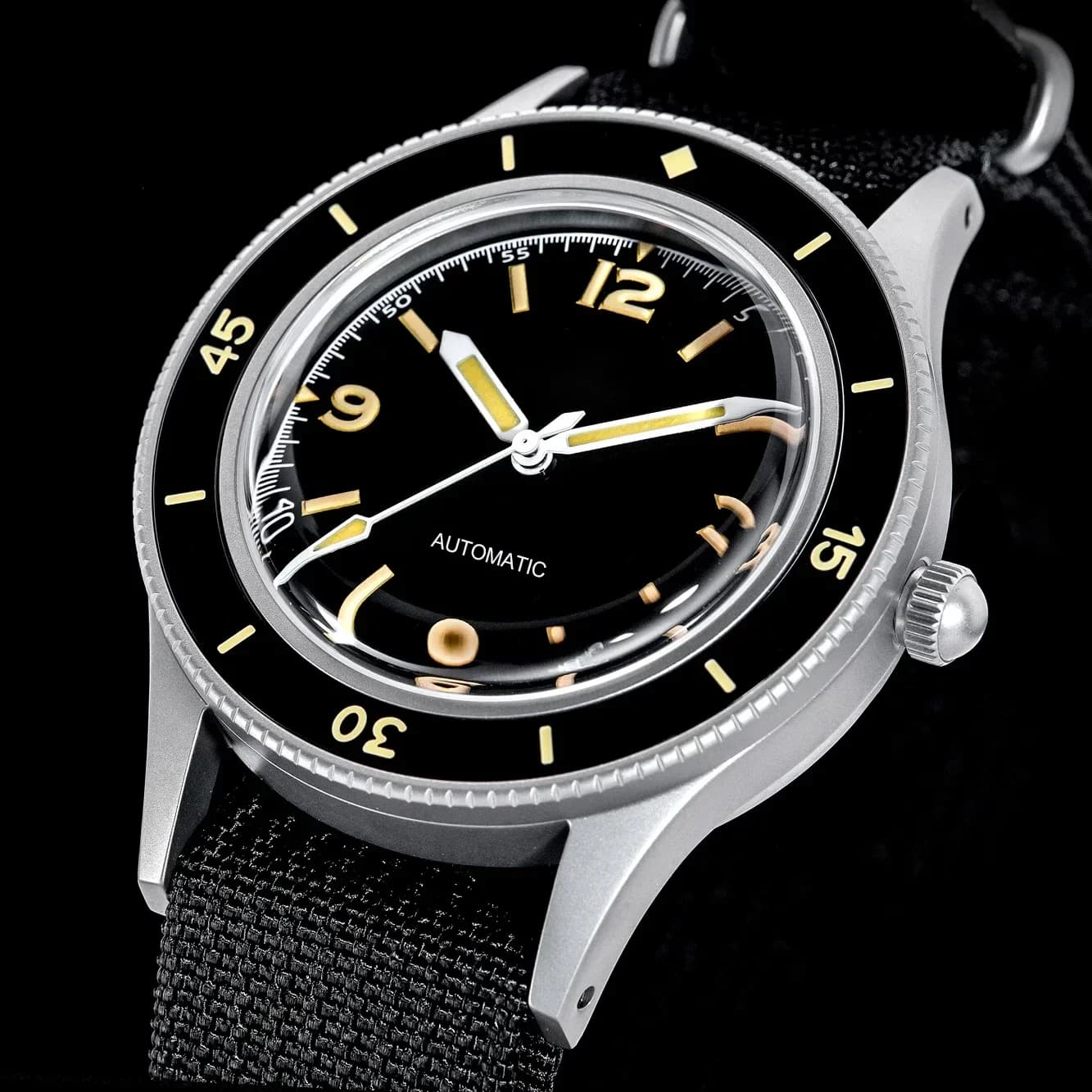 50-Fathoms Retro 40mm Doppia cupola Zaffiro NH35A Movimento automatico Orologi per uomo 20ATM Verde Luminoso Lunetta subacquea in ceramica
