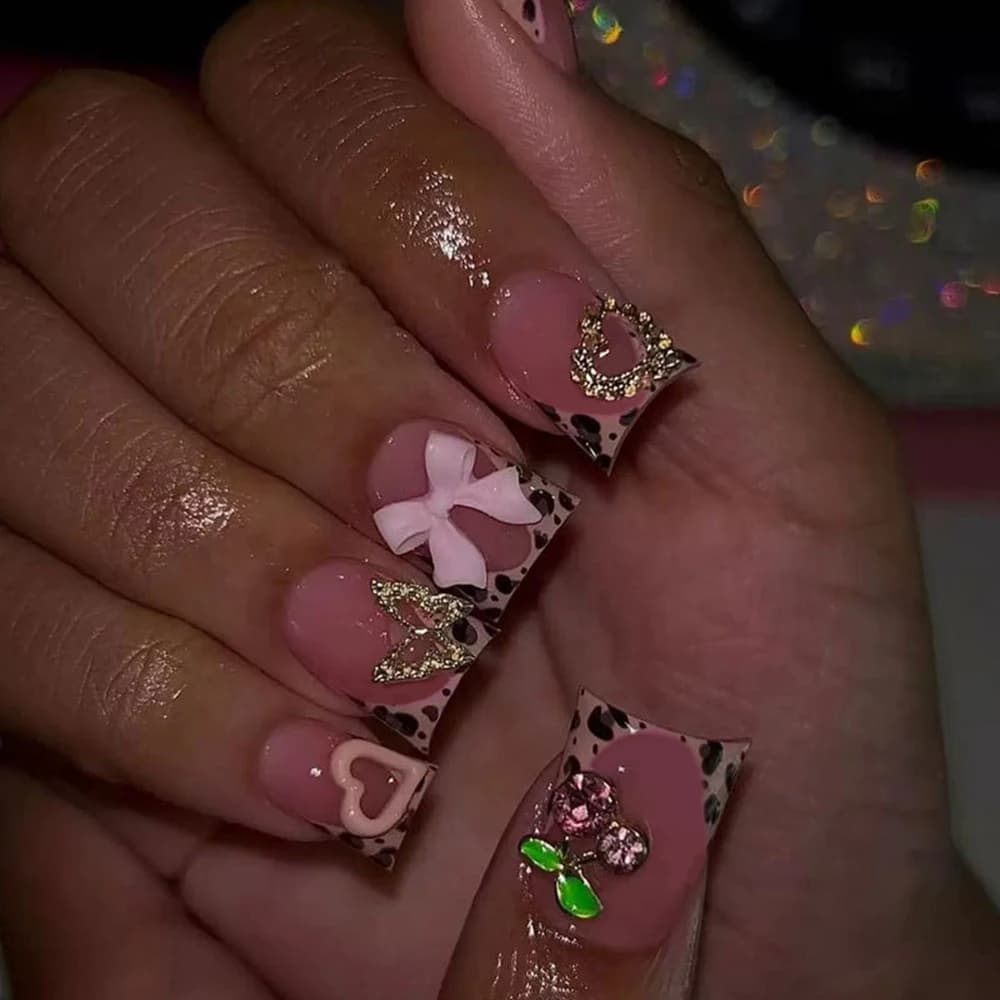 24pcs Short Duckbill Leopard French Fake Nails 3D Pink Bow Heart Butterfly Cherry Rhinestones Press On Nails Women False NailTip