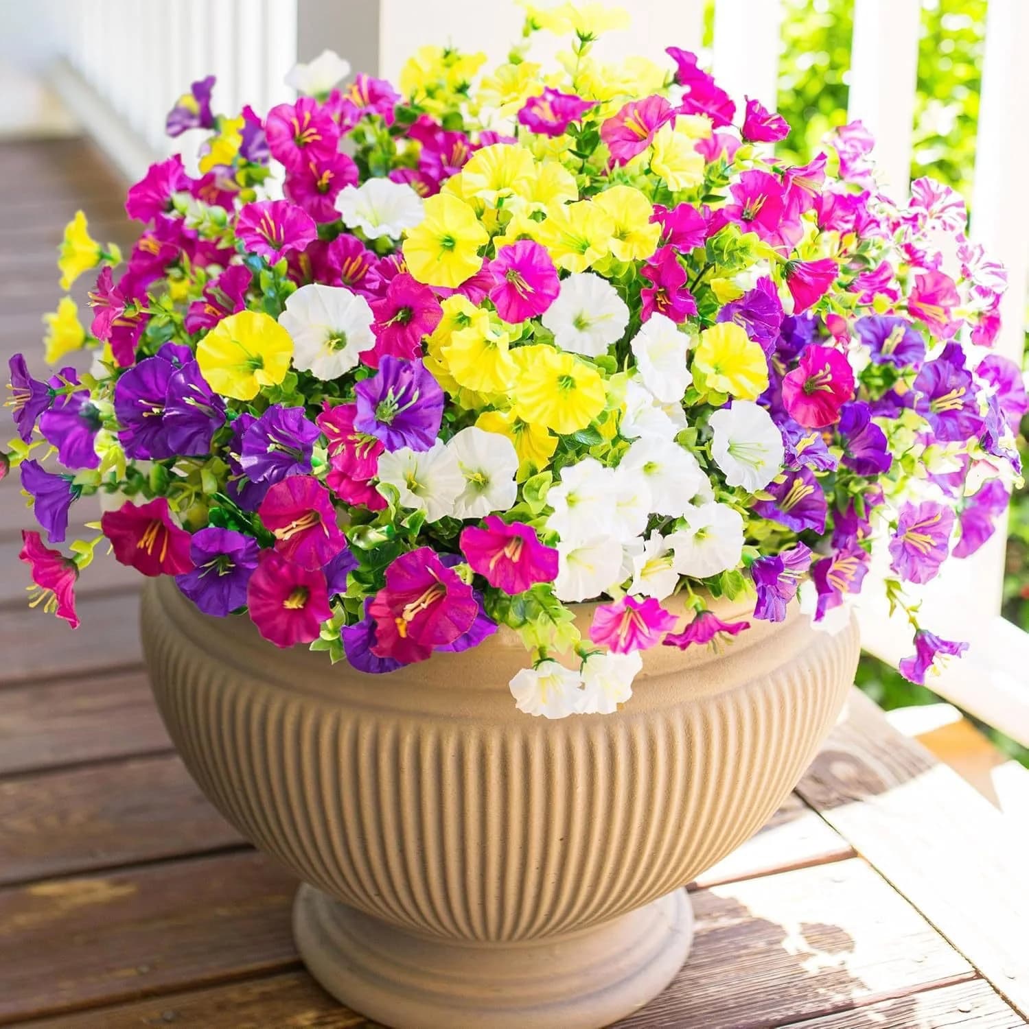 2/4 pezzi di fiori artificiali in seta, fiori finti di gloria della mattina, piante di eucalipto resistenti ai raggi UV per decorazioni domestiche, giardini e matrimoni