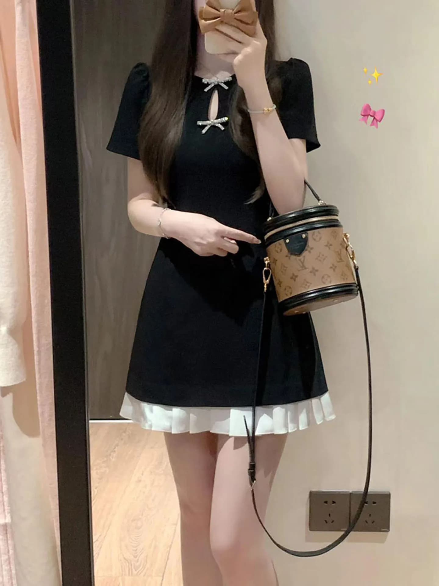 Elegante Abito Estivo 2025 da Donna con Nodo e Maniche Corte, Gonna a Vita Alta a Trapezio, Vestito Modellante Stile Commuter