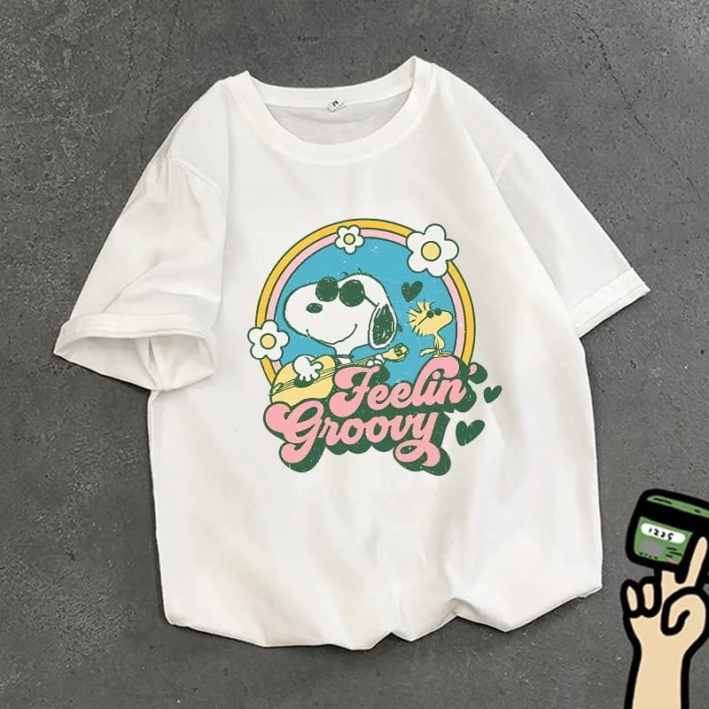 T-shirt Snoopys per adulti, bianca, con personaggi anime, abbigliamento basic da donna e uomo, manica corta, moda estiva, top femminile, streetwear, regalo