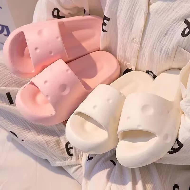 Ciabatte da donna 2026 nuove, antiscivolo e resistenti all'usura, in plastica, per casa e bagno, universali per tutte le stagioni