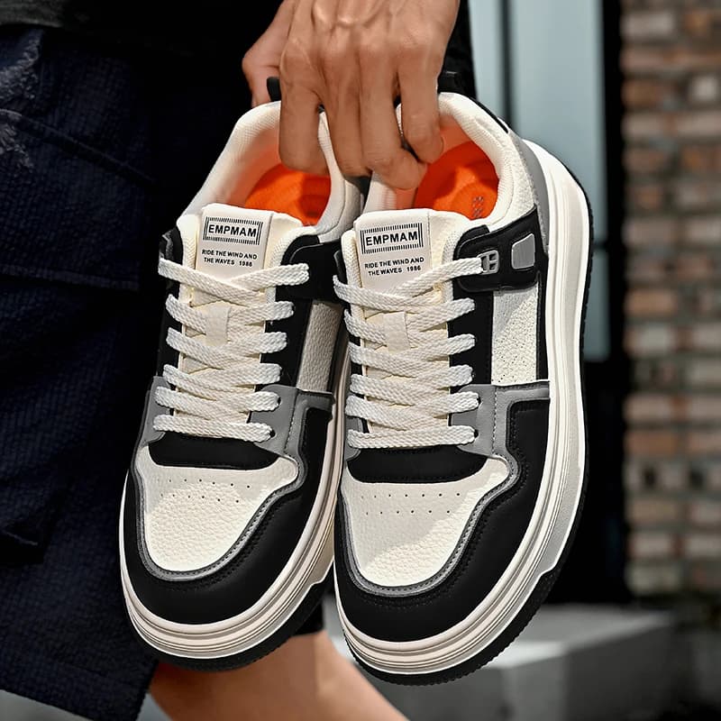 All-match Men Sports Shoes Universal Style Breathable Mesh Neutral Sole for Outfit Matching With Pants And Shorts