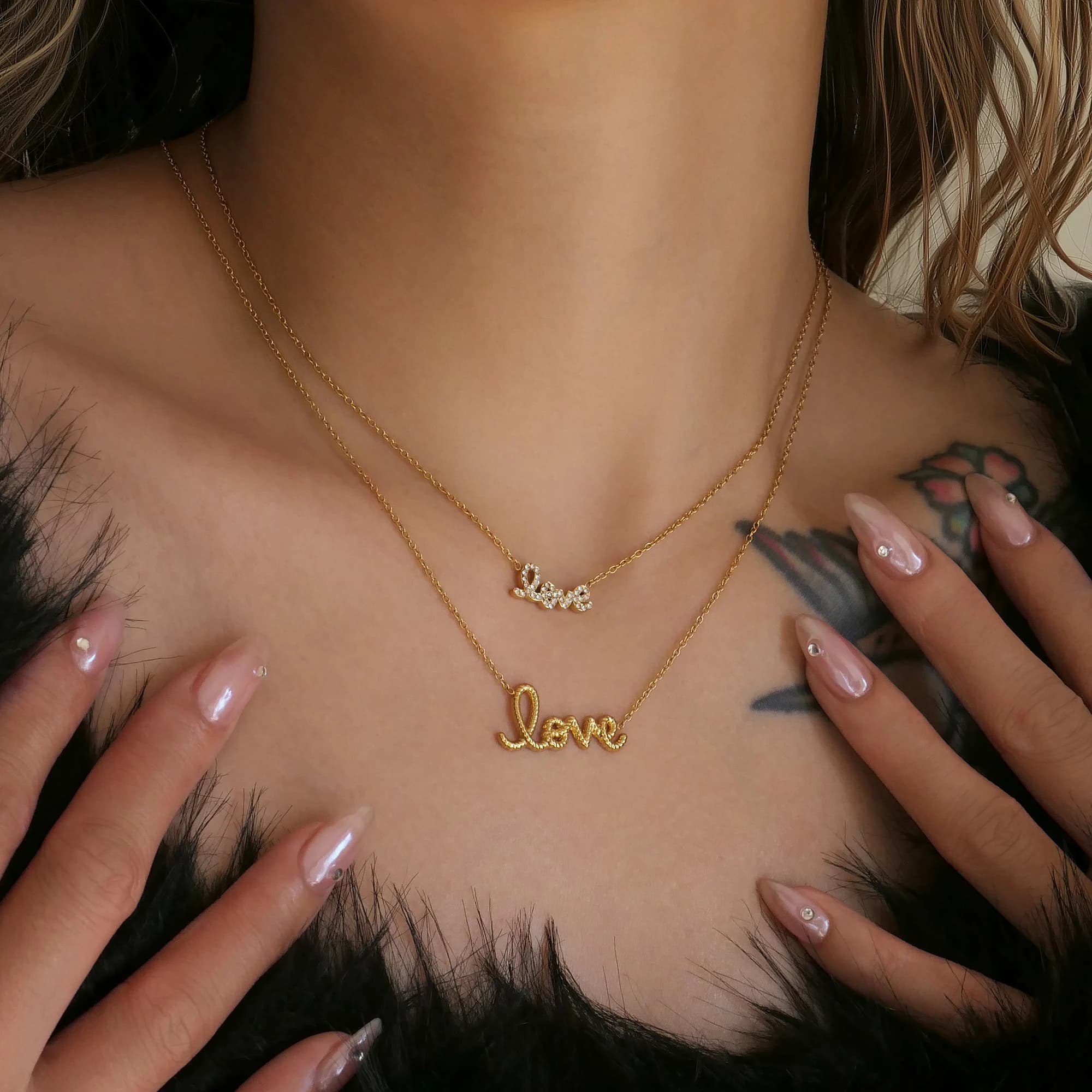 DASEIN Collana con zirconi con lettera d'amore di nuova moda placcata in oro 18 carati senza appannamento in acciaio inossidabile gioielli di San Valentino per le donne