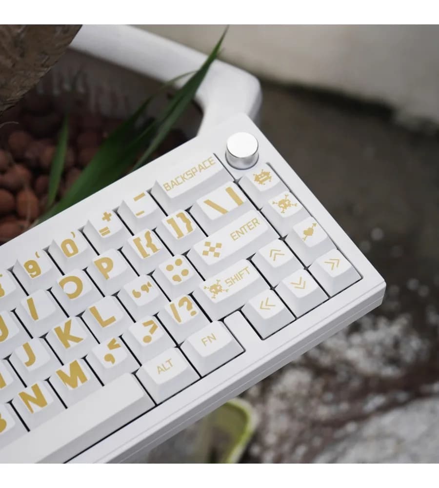 Retro gold large character mechanical keyboard keycap 147 keys PBT hot sublimation original factory height adaptation 61/65/75