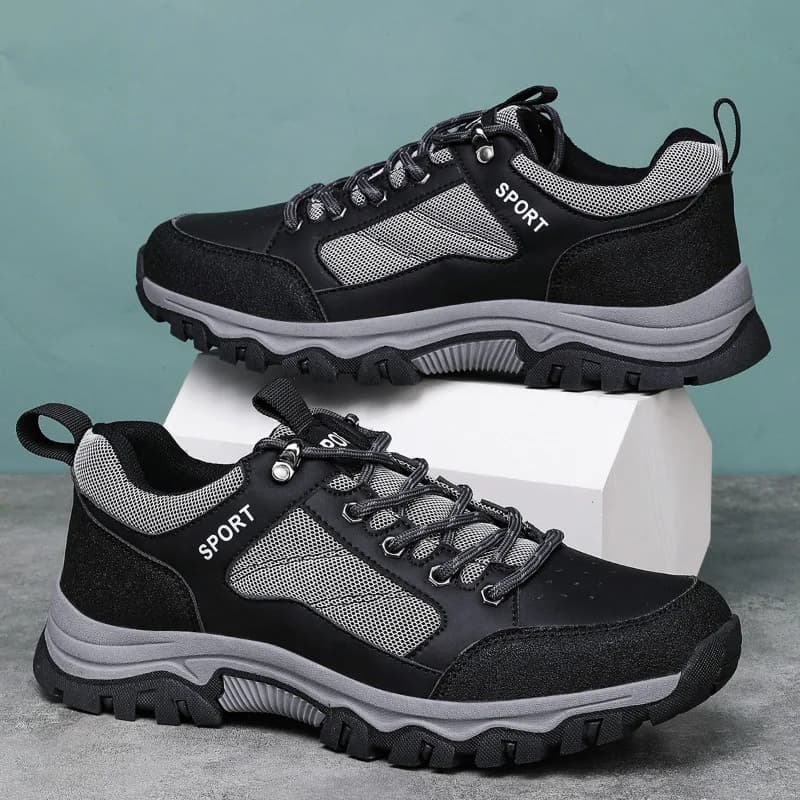 Scarpe da trekking da uomo all'aperto Nuove scarpe da ginnastica da uomo antiscivolo Trekking Caccia da uomo Turismo Scarpe da ginnastica da alpinismo Stivali tattici