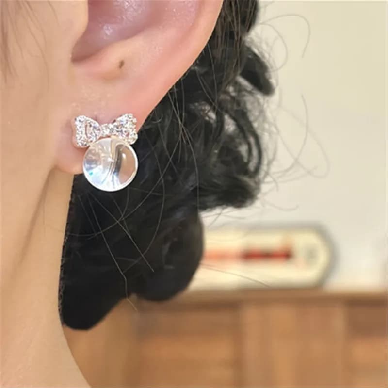 Orecchini di Lusso con Fiocco e Sfera di Cristallo per Donne, Nuovi Orecchini Trasparenti Scintillanti Creativi, Vendita all'Ingrosso
