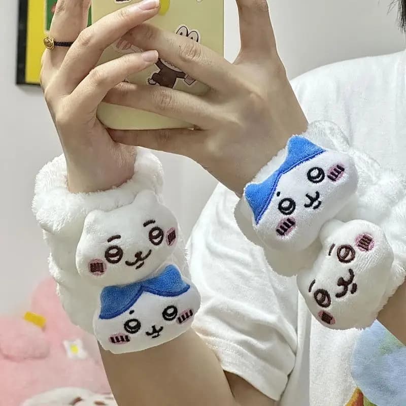 New Girl Chiikawa Velvet Cute Wristband Wash Hands Wash Up Hachiware Usagi Moisture Proof Sleeve Wristband Absorb Water