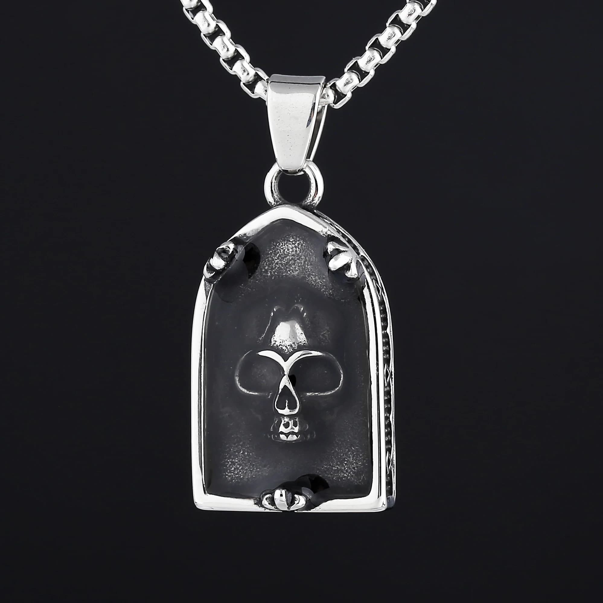 Men's Heavy Metal Skull Pattern Pendant Necklace With Epoxy Unisex Punk For Man Stainless Steel Accessories Couple Gift V464