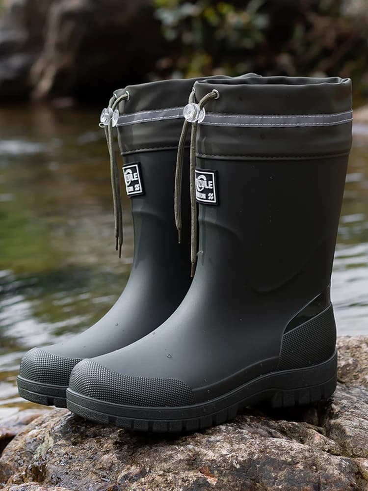 Men's Mid-Calf Fashion Rain Boots Thick Bottom Wear-Resistant Water Shoes Kitchen Outdoor Waterproof Non-Slip Rubber Shoes