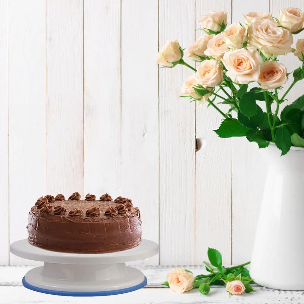 Set of 1 non-slip rotating support for cakes, durable rotating plate for cake decoration, glaze spatula, combs, pastry accessories