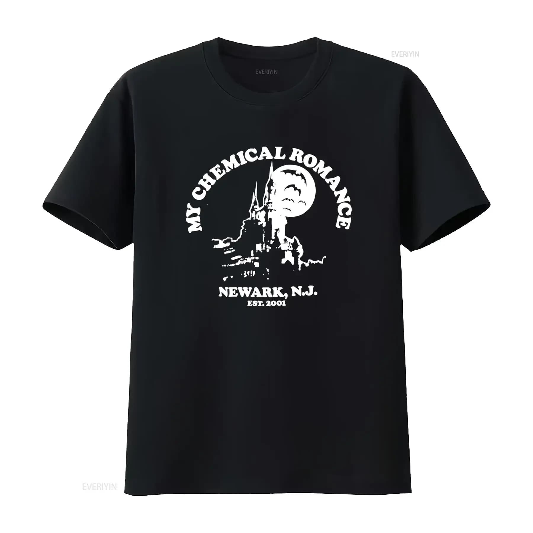 My Chemical Romance 2001 Punk Rock Band Castle Moon Design Newark NJ Est T Shirt Black Medium vintage Washed Stretched homme