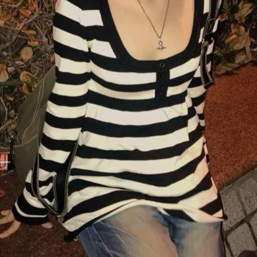 Maglietta da donna a maniche lunghe in maglia nera bianca a righe orizzontali con scollo rotondo, casual, moda autunnale, per uscire