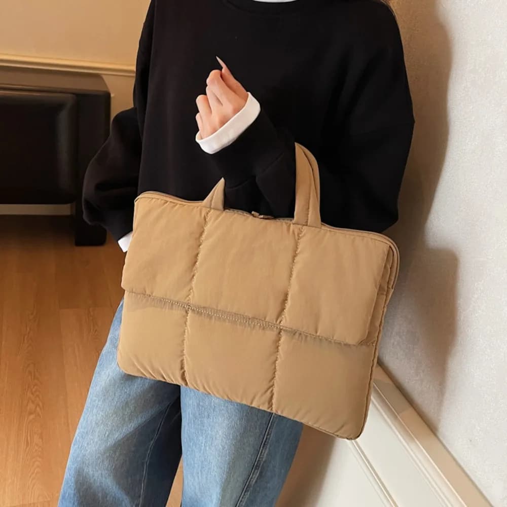 Zaino per laptop da 15,6 pollici per donna, borsa tote minimalista a quadretti, zaino casual leggero per i viaggi di lavoro
