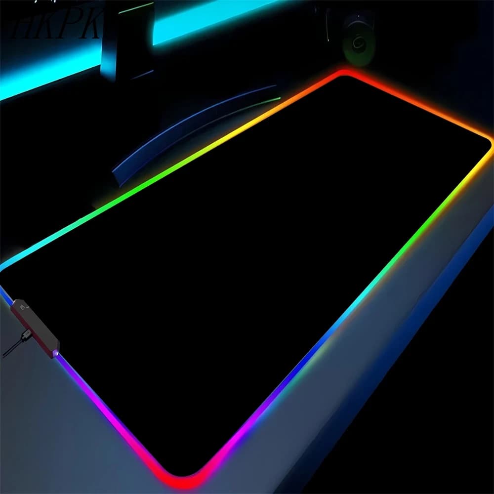 Tappetino per mouse da gioco antiscivolo RGB nero puro per PC portatile Gamer copertura per tastiera grande tappetino da scrivania gioco in gomma tappetino per mouse a LED per ufficio