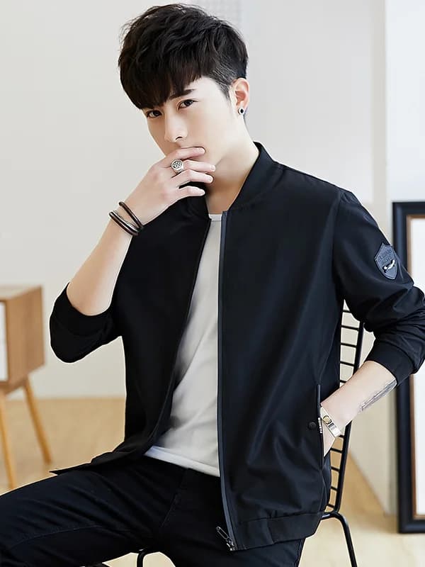 Giacca Casual alla Moda per Uomo, Primavera-Autunno 2025, Nuovo Stile Versione Coreana, Trendy Uniforme da Baseball Antivento con Maniche Lunghe e Cerniera