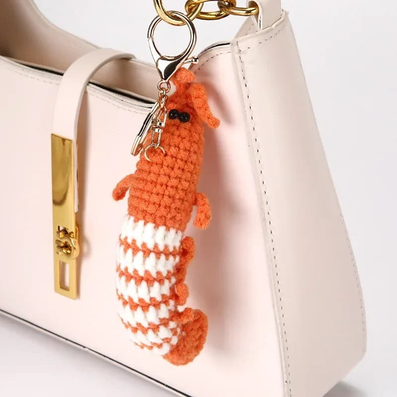 2026 New model Mini Hand Knitted Shrimp Charm Keychain Cute Car Keyring Backpack Handbag Pendant Couple Decorative Keyholder