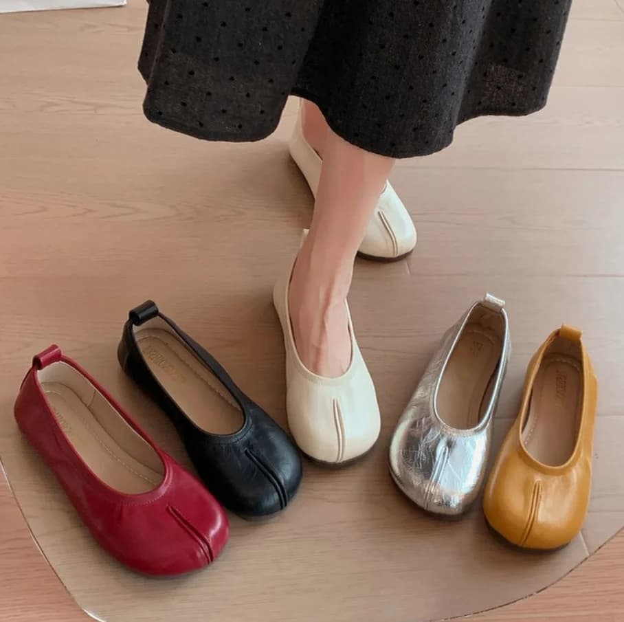 Scarpe da donna lolita in pelle piccole Mary Jane con punta tonda e bocca poco profonda Scarpe a fagioli comode e versatili alla moda Mocassino da donna