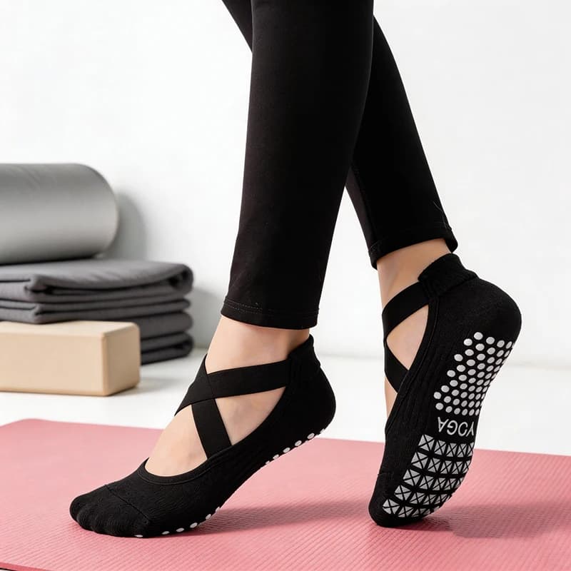 Women's Anti-slip Socks, Cotton with Silicone, No Tallone, for Pilates, Fitness, Dance and Sport