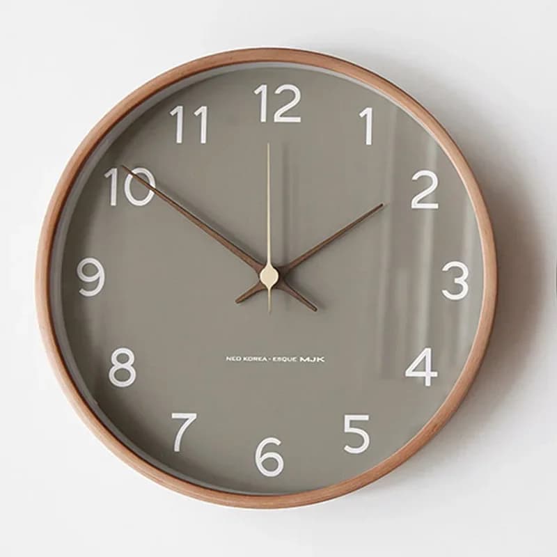 Orologio da parete moderno nordico in legno massello Decorazione della casa Soggiorno Camera da letto Orologio silenzioso Orologio da parete semplice e creativo per la casa
