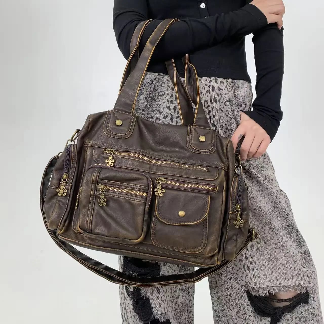 Y2K vegan washed leather vintage hand bag, custom multi-tasted single shoulder bag of large street style