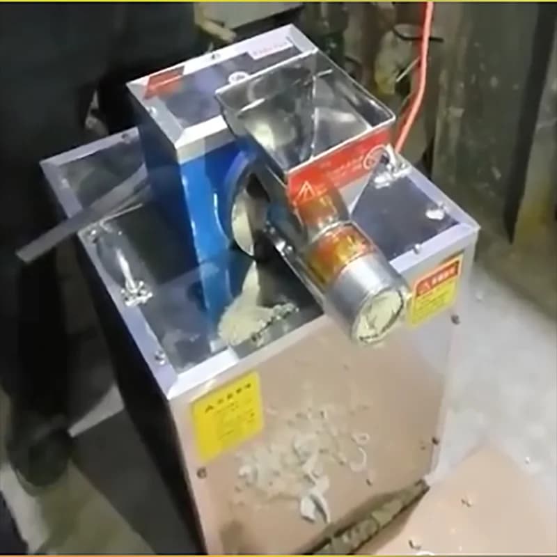 Estrusore Automatico per Pasta con Motore Cinese, Macchina per Fare la Pasta 220v 110v per Ristoranti