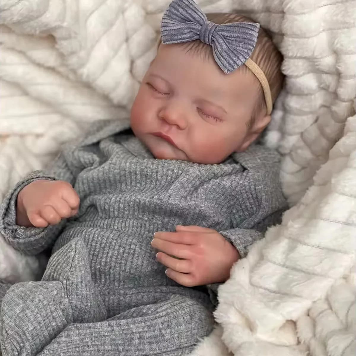 JOYORA Finito Rinascita Bambola Alla Moda Baby Doll Collezione d'Arte di Alta Qualità Bambola 3D Pelle Fatta A Mano Bambola Regalo Di Natale Giocattolo