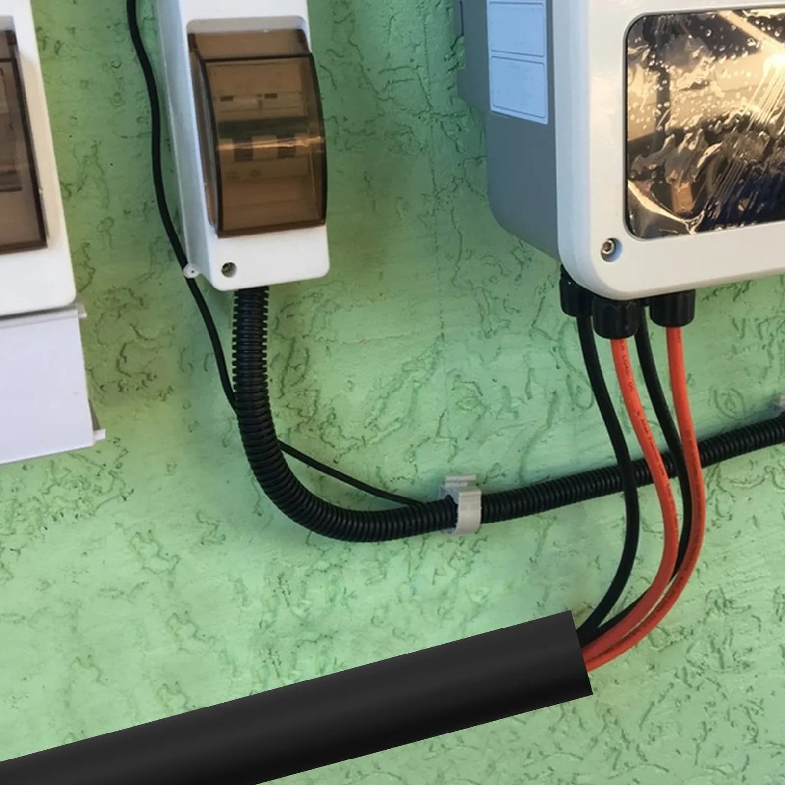 Canalina Passacavi in PVC per Casa e Ufficio, Gestione Cavi TV, Nascondi Fili a Parete, Organizzazione Ordinata
