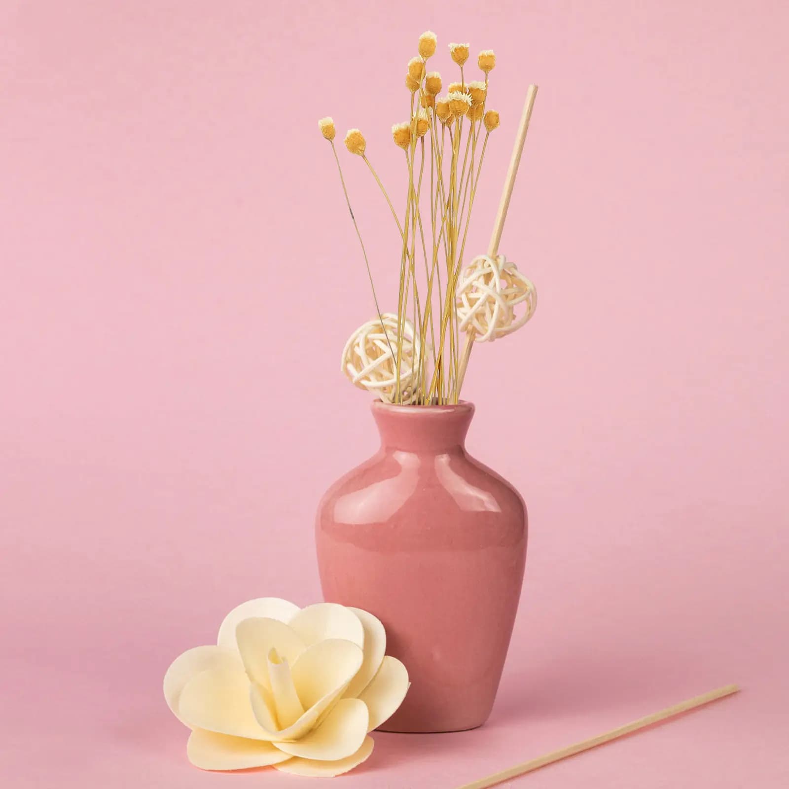 20Pcs Chic Flower-Shaped Reed Diffuser Sticks Replaceable Aroma Bottle Inserts Fast-Scenting Essential Oil Diffuser Tools Home