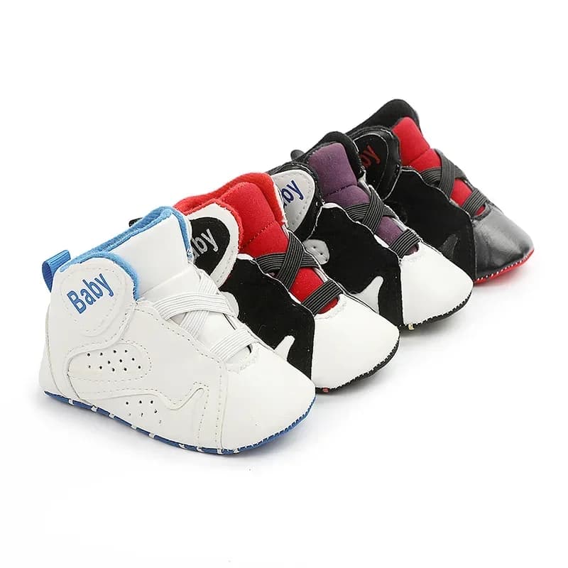 Meckior 2024 nuove neonate ragazze scarpe da ginnastica fondo morbido antiscivolo calcio per bambini scarpe sportive da basket primo camminatore scarpe da culla