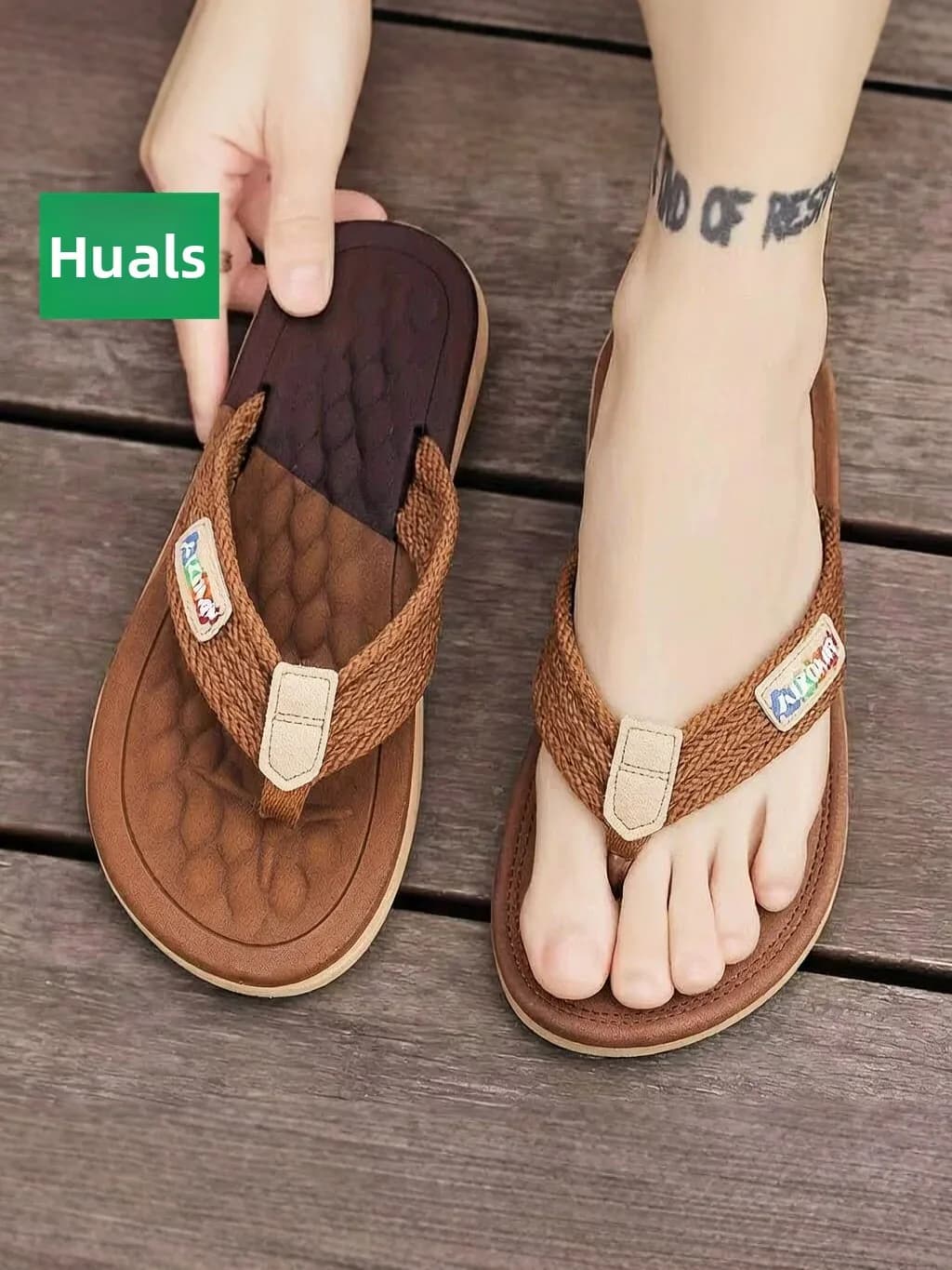 Outdoor Men's Sandals Anti-Slip Wear-Resistant Sports Beach Slippers Large Size Casual round Toe Rubber Bottom Flip Flops