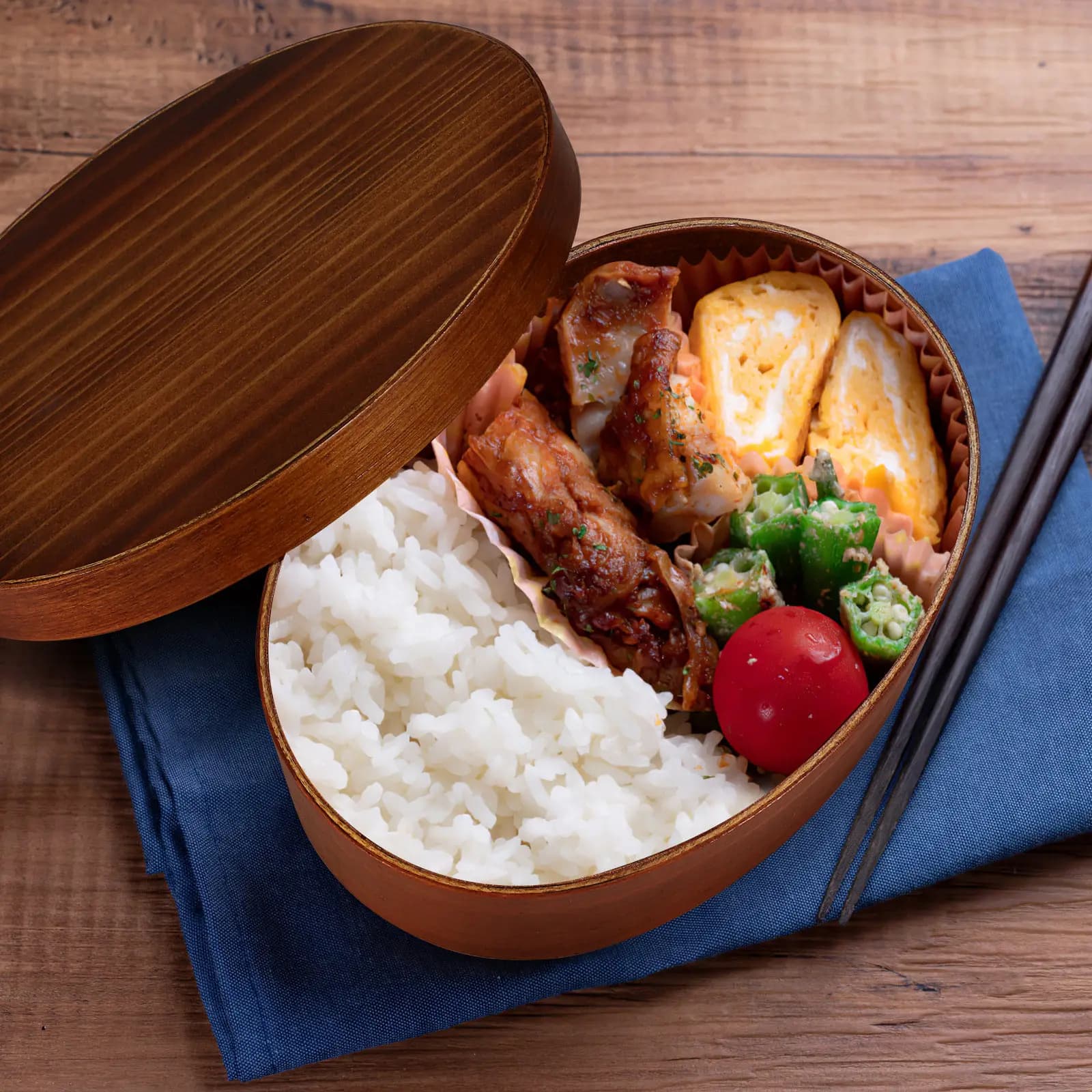 Wooden Lunch Box Japanese Style Bento Container Single Layer Retro Sushi Food Carrier Food Grade Wood 501-800Ml Easy Clean
