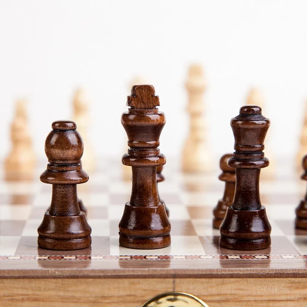 Set di Scacchi Internazionali in Legno con Scacchiera Pieghevole, Gioco da Tavolo Educativo Portatile per Bambini e Adulti