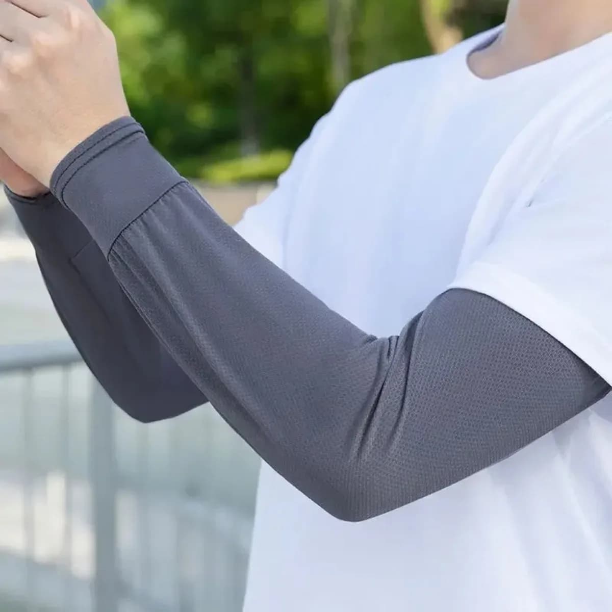 Men's Solar Protective Sleeves 1 Pair Summer UV Gloves Arm Protectors Uses For Cycling Sports Running Driving