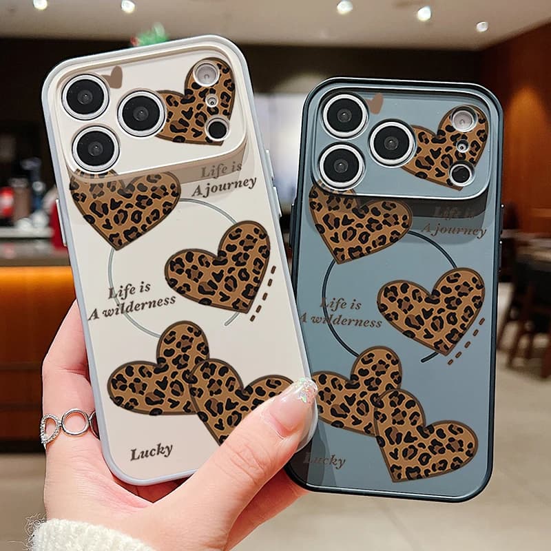 Custodia magnetica per telefono con motivo a cuore leopardato per iPhone 17 Pro Max 16 15 14 13 Pro Max per copertura rigida per PC con ricarica wireless Magsafe