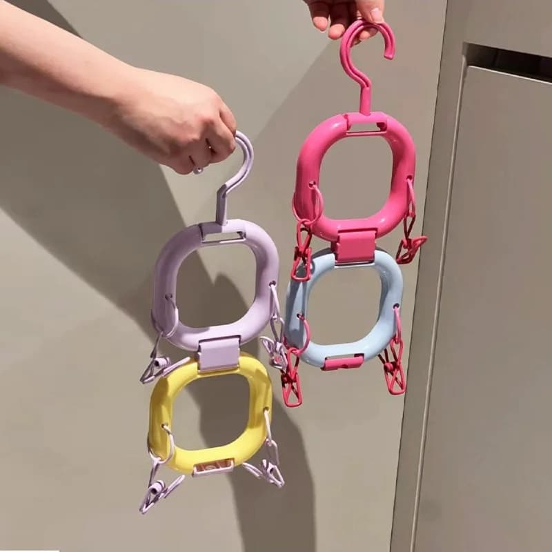Multifunctional Over The Door Hat Organizer Space Efficient Hanging Rack with Clips for Baseball Caps Duckbill Caps