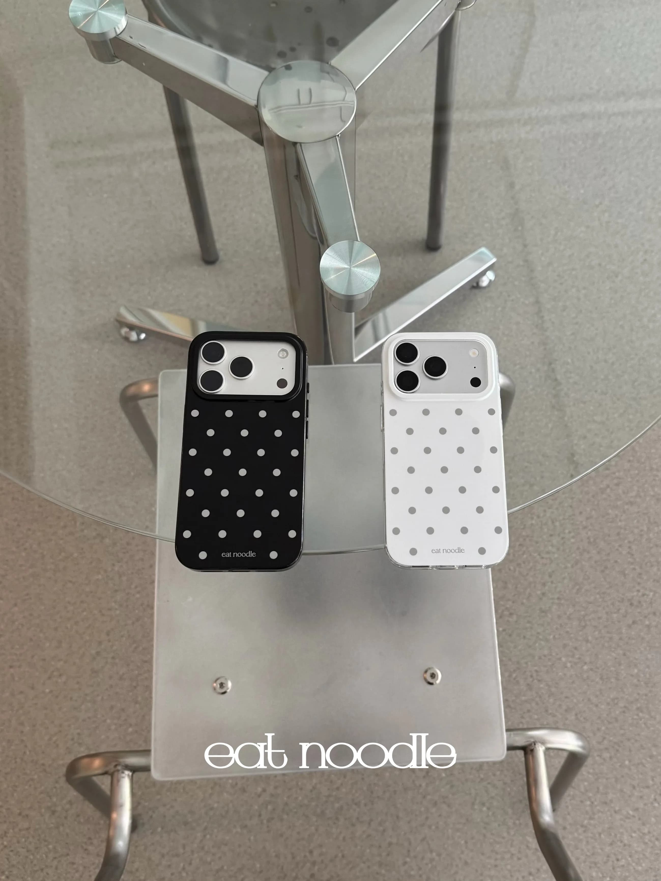 Ins Black White Polka Dots Korea Y2K Phone Case For iPhone 17 Air 16 E 15 14 13 12 11 Pro X Max 7 8 Plus Y2K Cartoon Cover