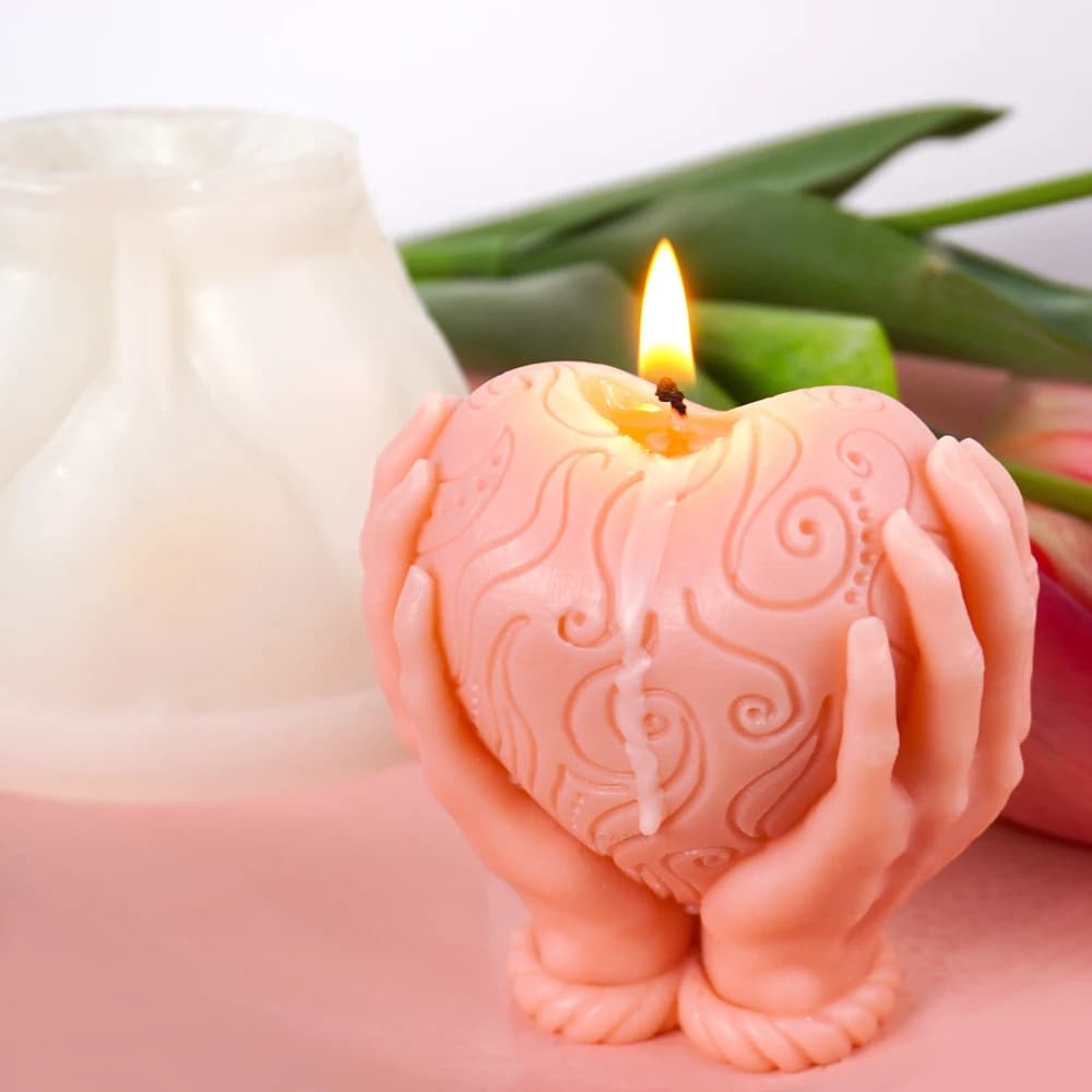 3D Hand Hold Love Candle stampo in Silicone fai da te fatto a mano san valentino Decor Heart Relief Pattern Craft Making gesso stampi per cioccolato