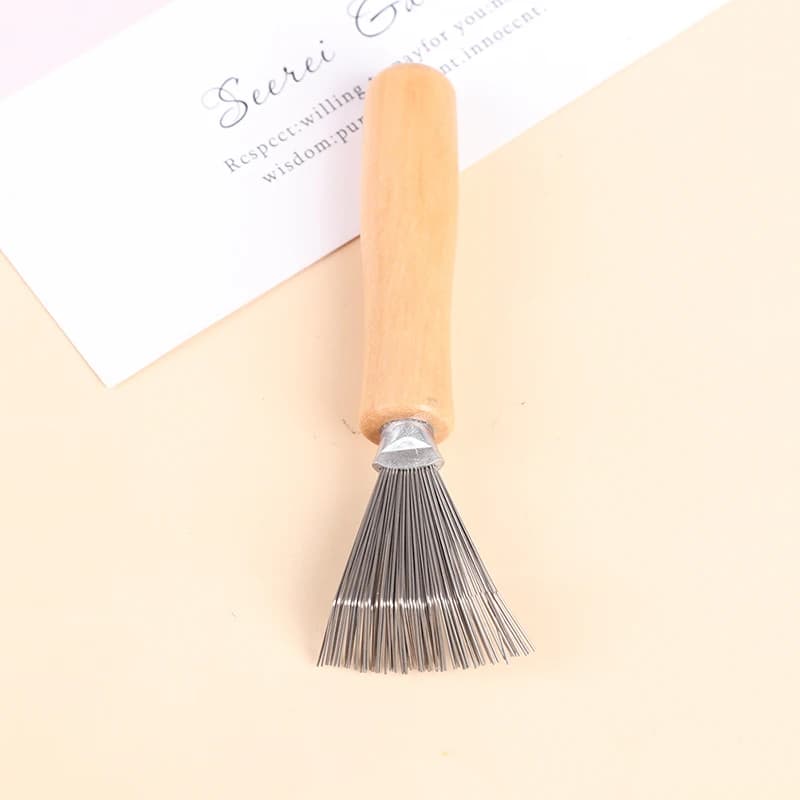 1Pcs Wooden Cleaning Hair Brush Comb Cleaner Handle Embeded Tool Comb Cleaner