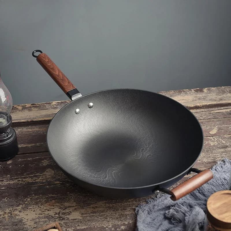 Lightweight and anti-rust cast iron pan, healthy cast iron pan not covered for domestic use, ideal for housewives
