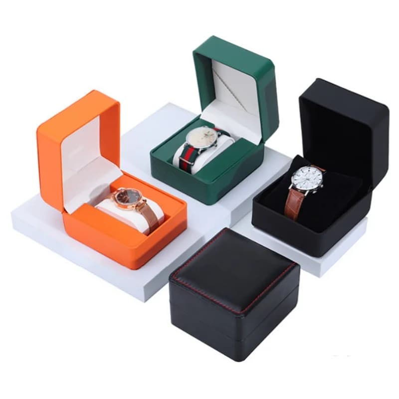 2025 NewWatch Custodia nera singola confezione regalo con cuscino Orologio da polso in pelle PU Display Organizer per uomo a conchiglia