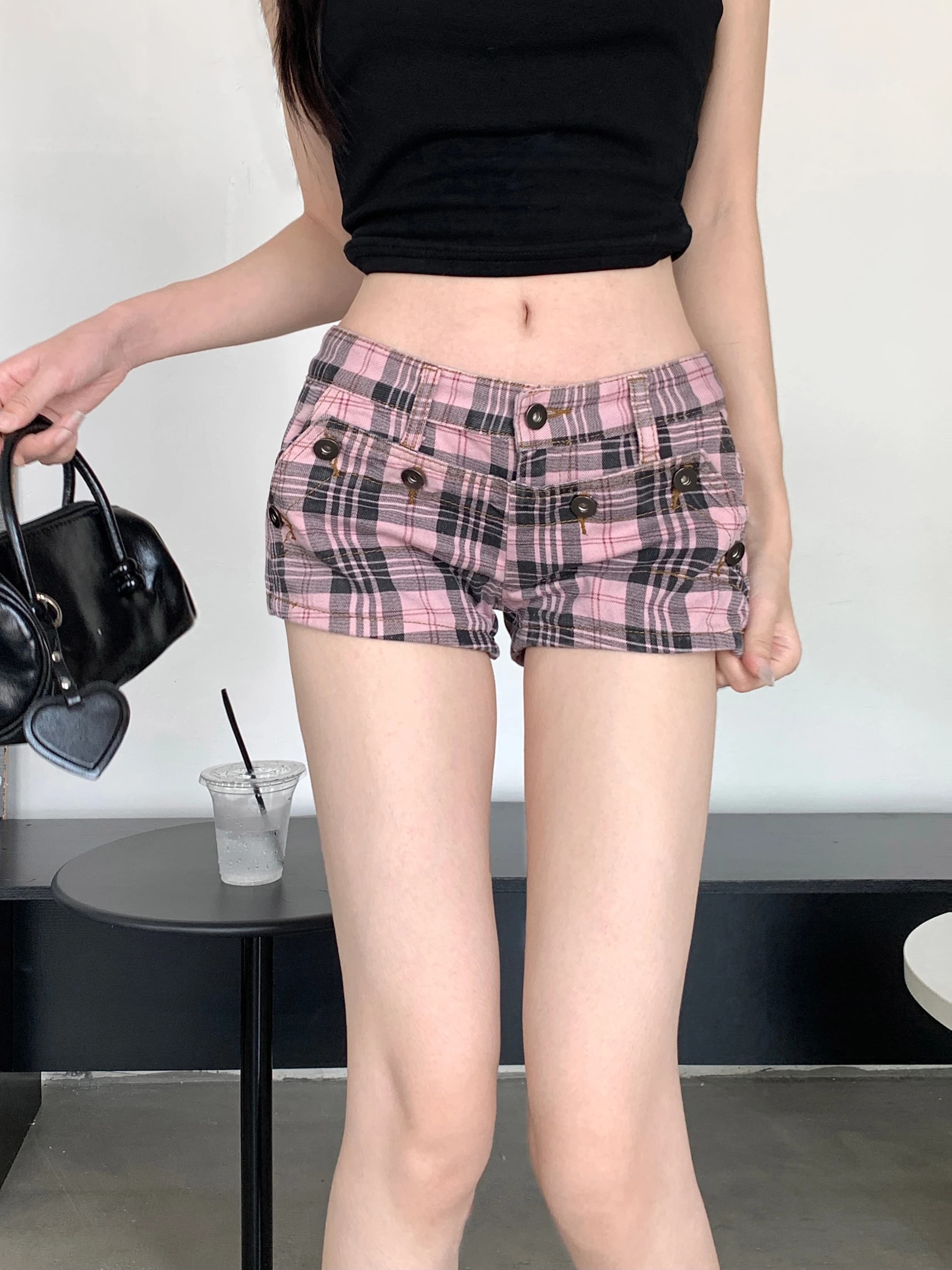 Pantaloncini di jeans a quadri lavaggio rosa da donna Hip-Hop Y2k New American Street Vita alta Hot Girl Pantaloni caldi sottili e a gamba larga Alla moda