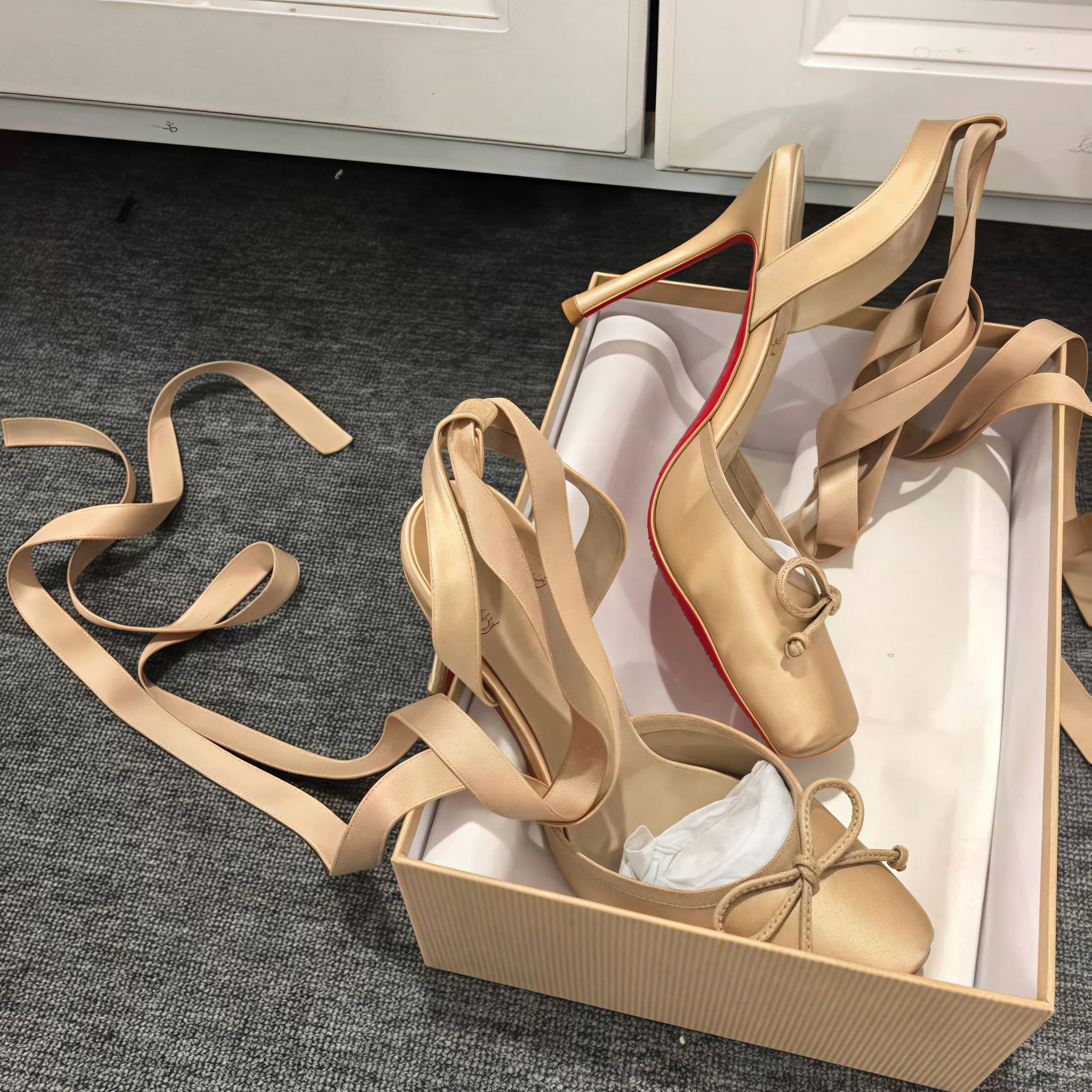 Women's Summer Sandals 2026 New with High Heel in Butterfly Satin and Bow, with Ankle Strap, for Weddings, Party and Banquets, Women's Ball Shoes