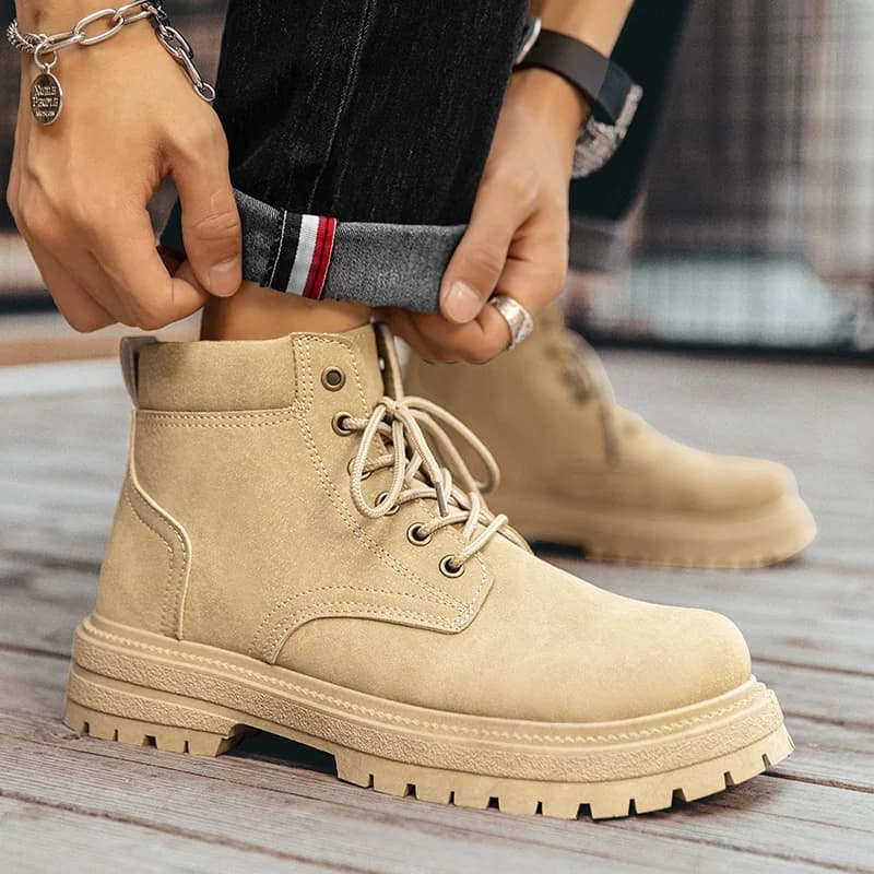 Men Khaki Retro High‑Top Ankle Boots Lace‑Up Suede‑Like PU Upper Non‑Slip Chunky Block Outsole Durable Comfort for Hiking Travel