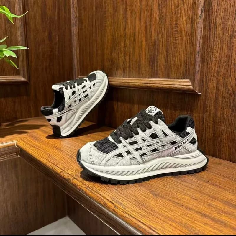 Scarpe da Corsa alla Moda per Famiglia, Leggere e Traspiranti, Comode Sneakers Sportive Casual per Uomo e Donna