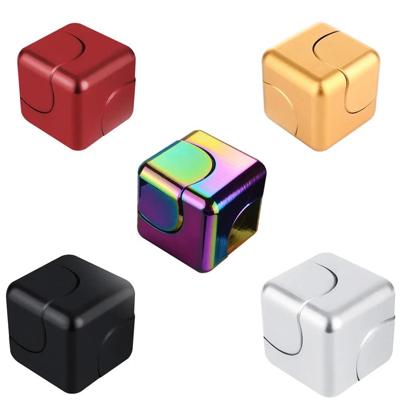 Metal Magic Fingertip giroscopio giocattoli Fidget Spinner Desktop Square Spinning top bambini Gyro adulti regali antistress forKid