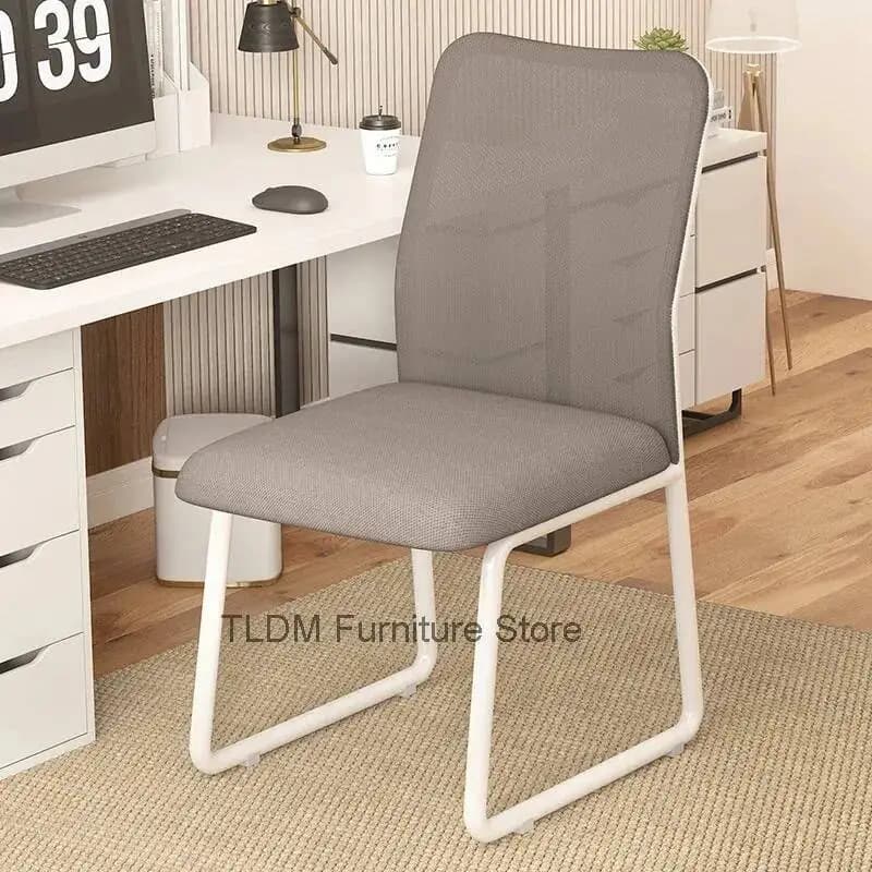 Cuscino Sedia da ufficio vintage Cuscino girevole di lusso Sedia da ufficio ergonomica Scivola Ruote Cadeira De Escritorio Mobili per ufficio