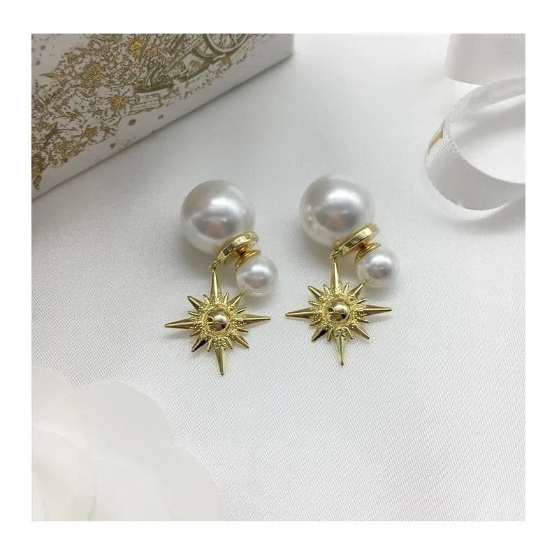 Hot-selling Classic Stud Earrings Women's Needle Retro Stud Earrings Jewelry