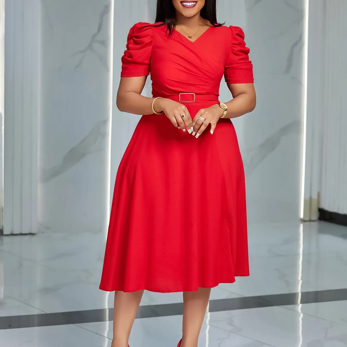 2025 Estate nuova moda temperamento elegante scollo a V pieghettato abito a pendolo abbigliamento da donna